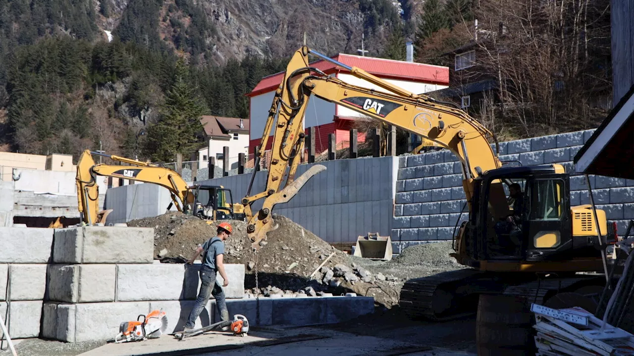 Downtown Juneau’s outdoor food court is expanding, with more restaurants and longer seasons