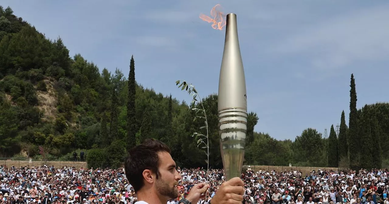 JO Paris 2024: 150.000 personnes attendues à Marseille pour accueillir la flamme et le Belem