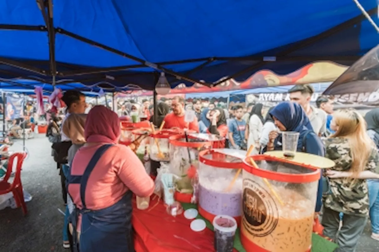 Health Ministry’s ‘Kurang Manis’ pilot campaign in Putrajaya struggles to sway taste buds