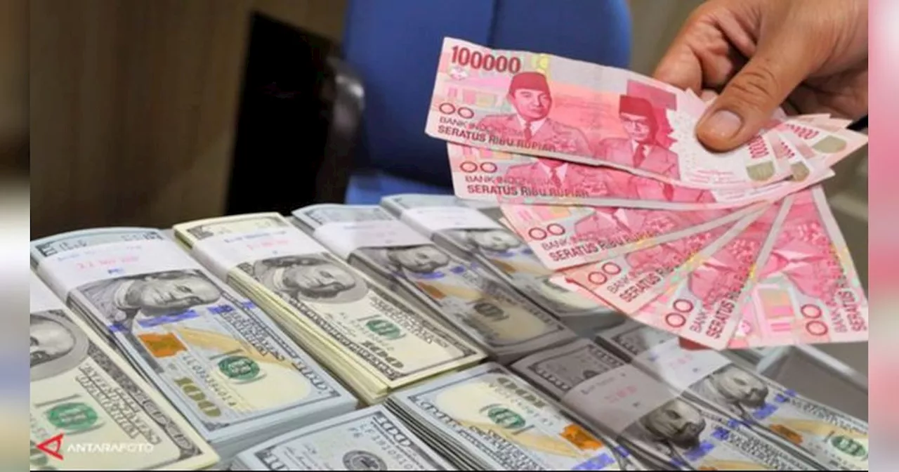 Rupiah Anjlok ke Rp16.060 per USD, Airlangga: Masih Lebih Baik dari Korea hingga Jepang