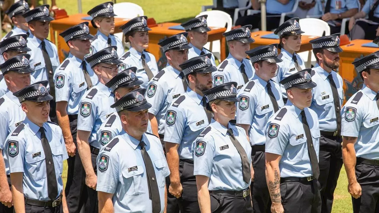 Big incentive for Aussies to join cops