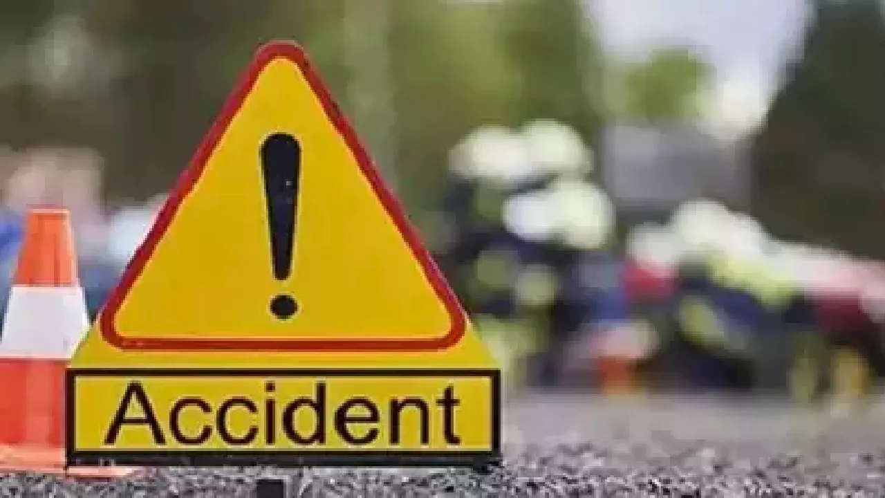 Road Accident: पटना में बड़ा सड़क हादसा, 7 लोगों की मौत, क्रेन और ऑटो में जबरदस्त टक्कर