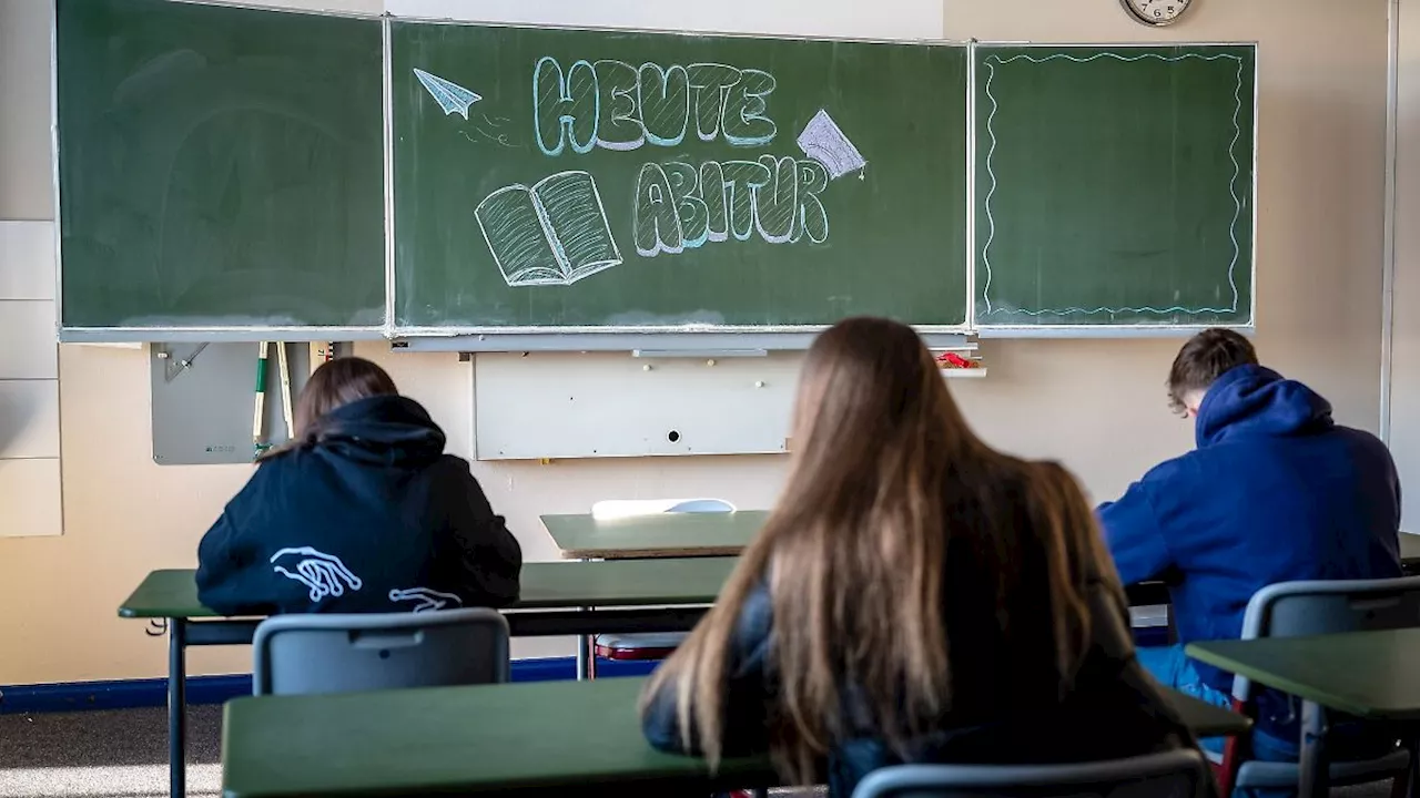 Niedersachsen & Bremen: Verzögerungen Abi: Ministerin kündigt gleiche Chancen an