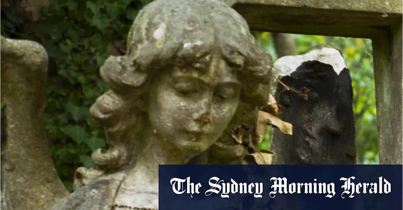 Sydney’s ‘tombstone whisperer’ explains the mysteries hidden in our cemeteries