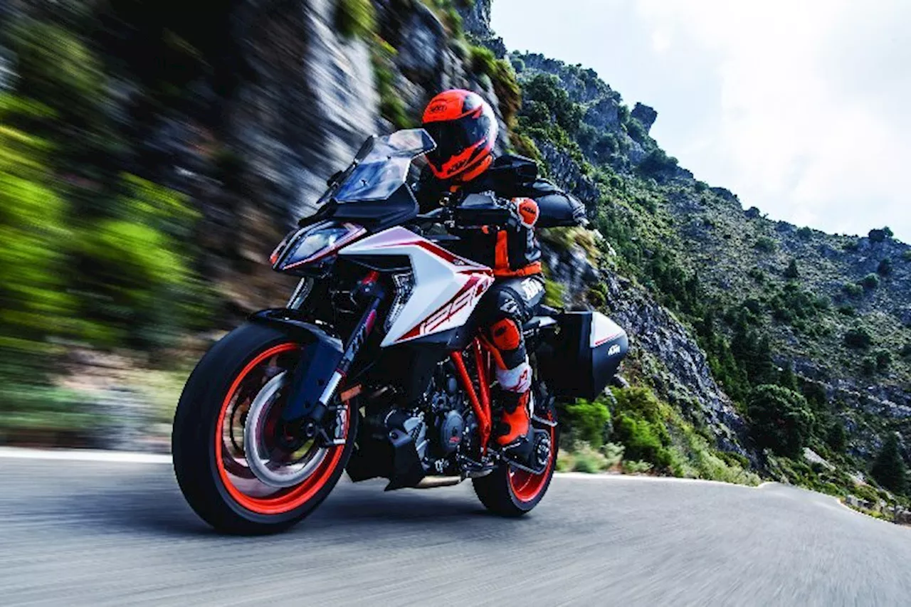 Intermot-Neuheit: KTM 1290 Super Duke 'GT' und 'R'