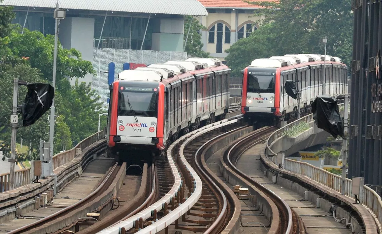 Lightning strike causes delays on Kelana Jaya LRT line