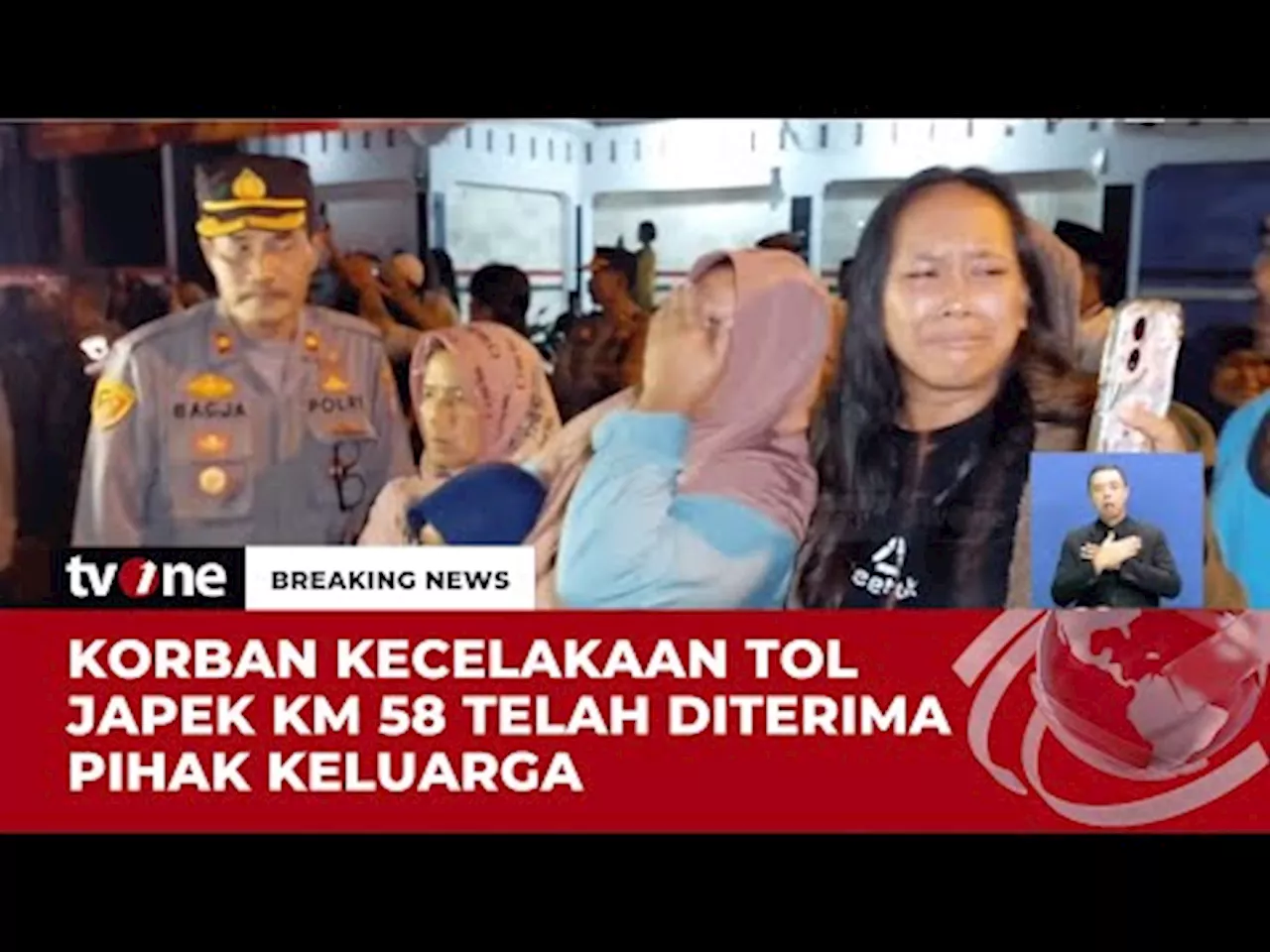 Isak Tangis Pecah, 9 Jenazah Korban Kecelakaan Maut di Tol Cikampek Tiba di Ciamis