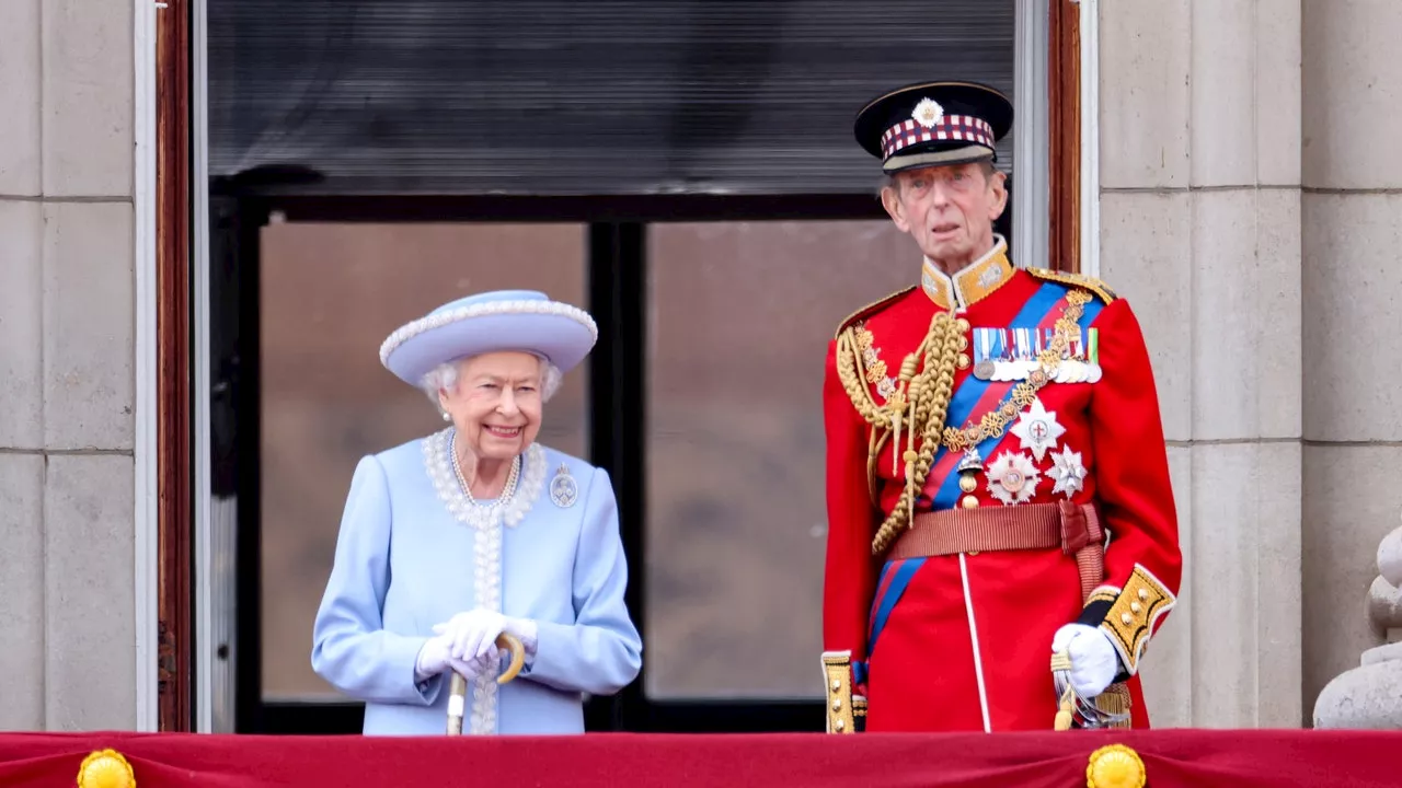 El duque de Kent renuncia a su título de coronel de la Guardia Escocesa