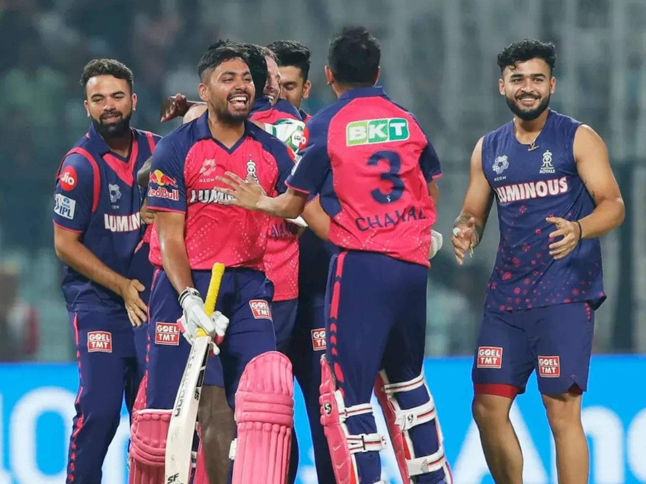 IPL Points Table : एकट्या बटलरने पाजलं तगड्या कोलकाताला पाणी, पाहा कसंय पाईंट्स टेबलचं गणित?