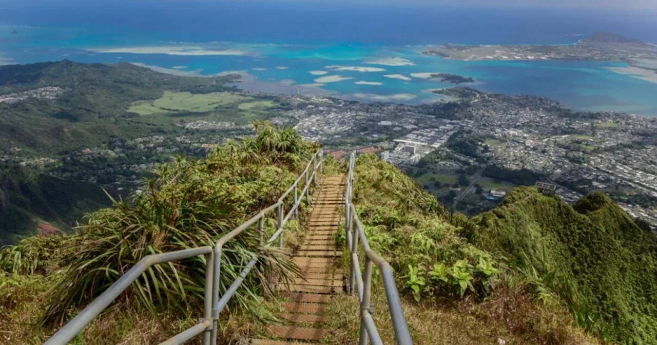 Hawaii removing 'Stairway to Heaven' because of unruly trespassers