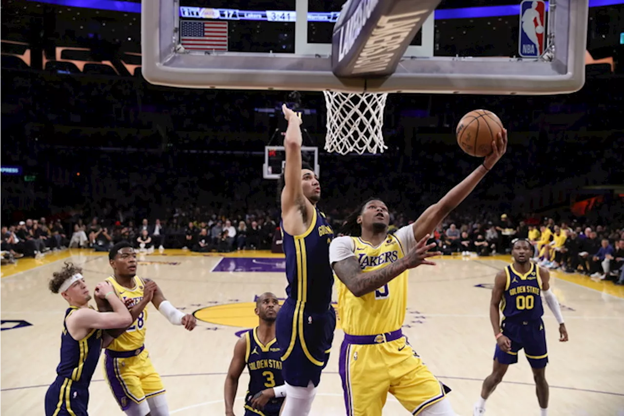 Nba: i Lakers ai playoff, Sacramento elimina Golden State