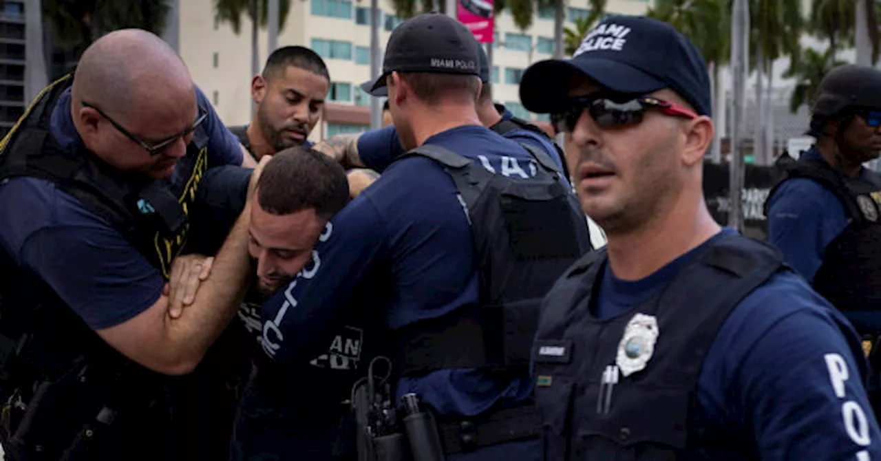 WATCH: Florida Police Drag Pro-Palestinian Protesters Blocking Road off the Street