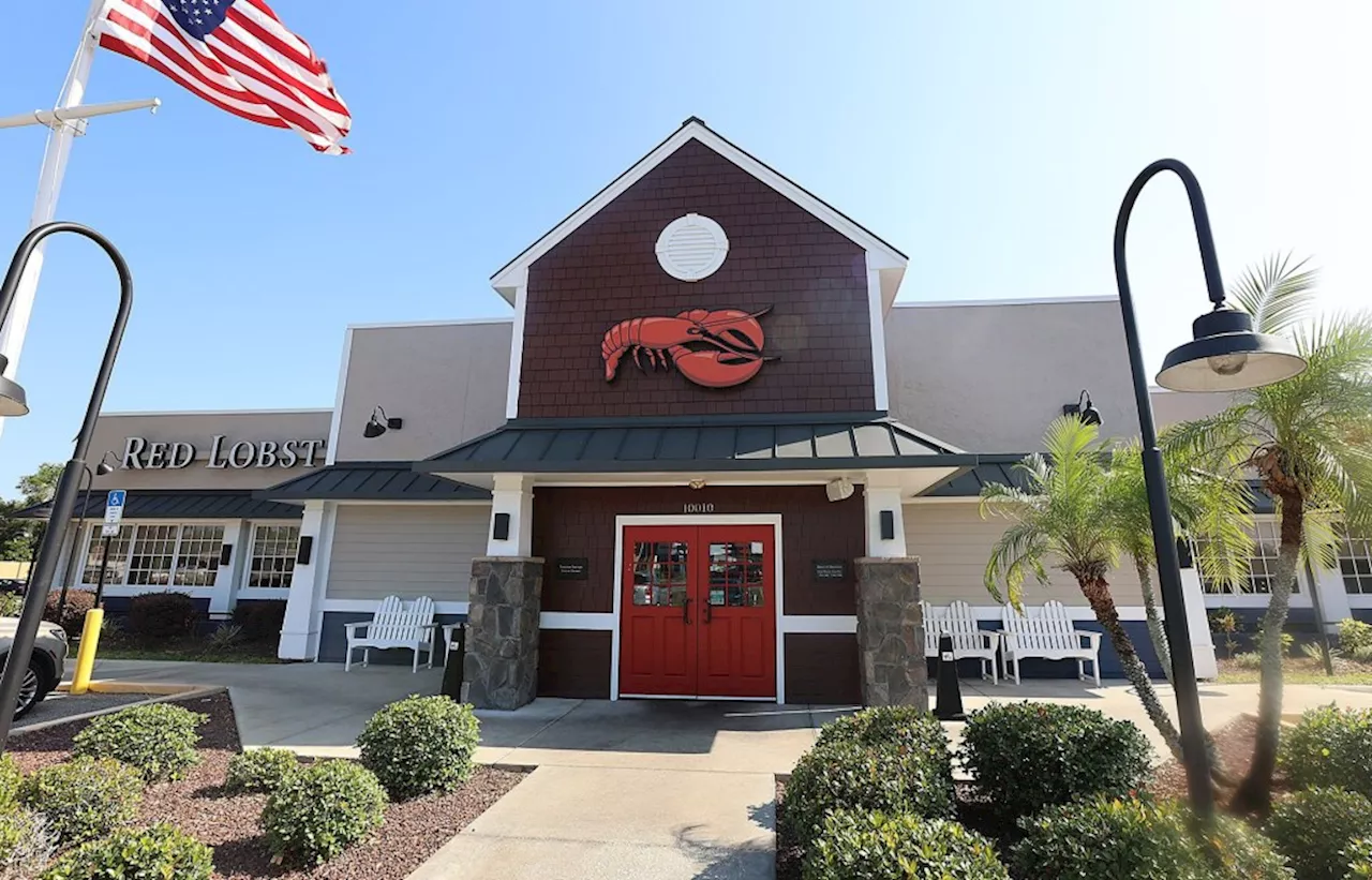 Red Lobster considers bankruptcy to deal with leases and labor costs