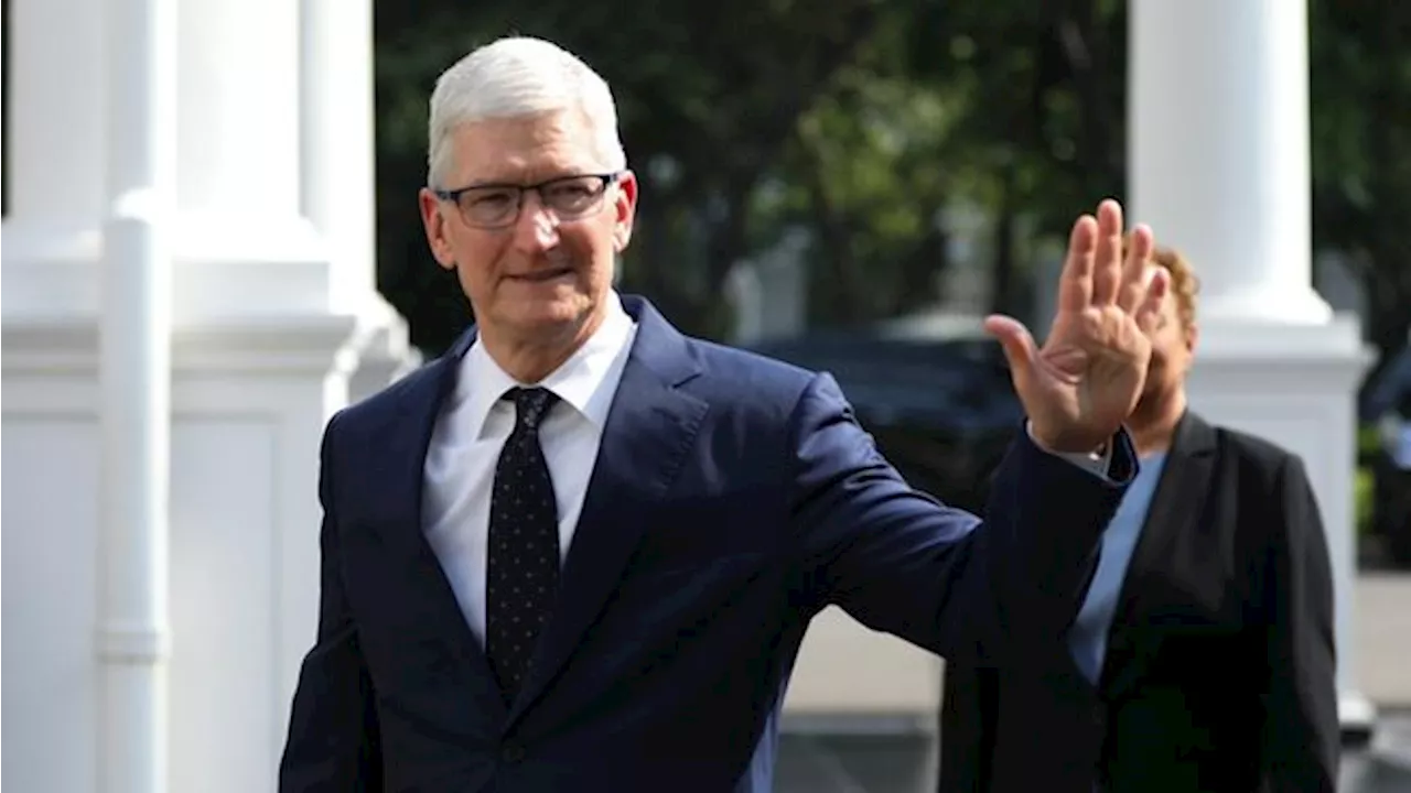 Bos Apple Tim Cook Tiba di Istana untuk Bertemu Jokowi