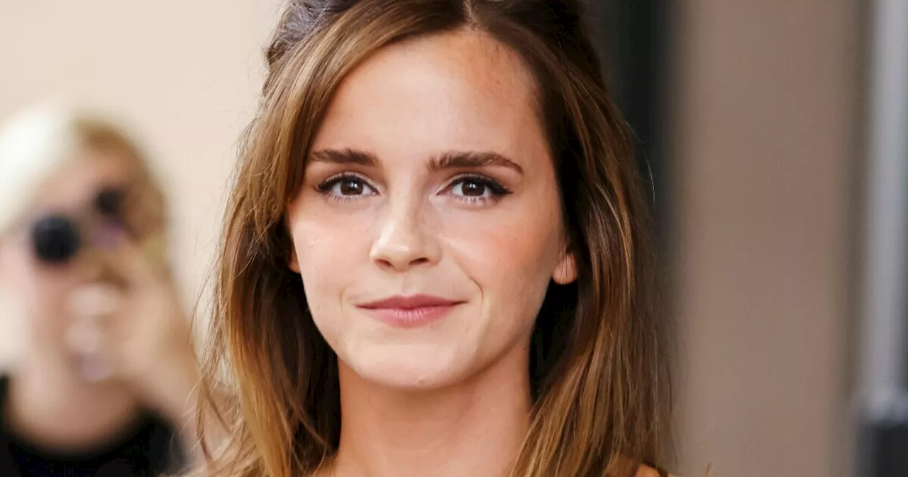 Emma Watson feiret med toppløsbilde