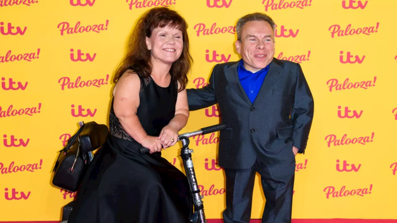 'Star Wars' Actor Warwick Davis Mourns Death of Wife Samantha: 'Her Passing Has Left a Huge Hole in Our Lives'