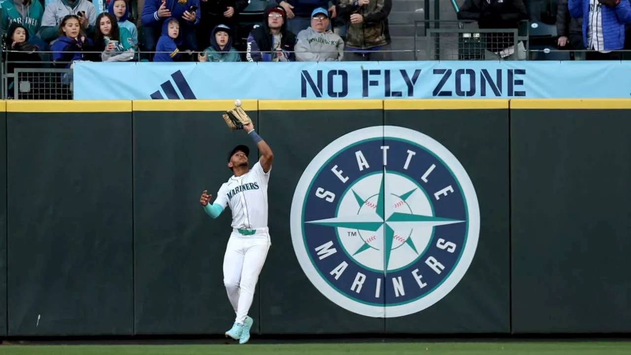 Logan Gilbert, Julio Rodríguez shine in Seattle Mariners 3-1 win over Reds