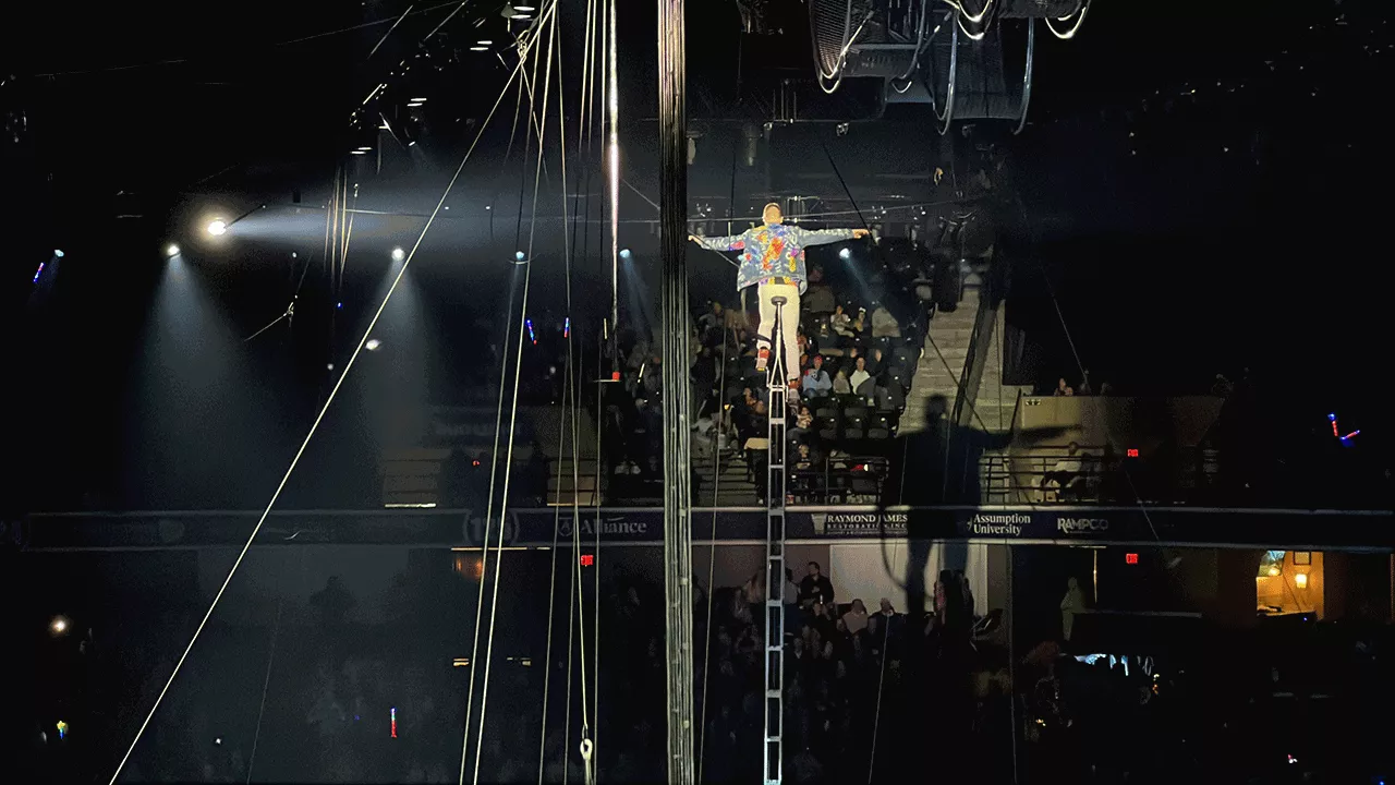 1st generation circus performer breaks Guinness World Record every show with unicycle 34.6 feet tall