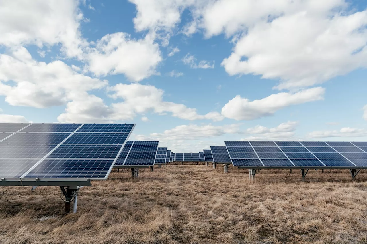 BMO analyst previews profit results, provides top picks in the yield-heavy energy infrastructure sector