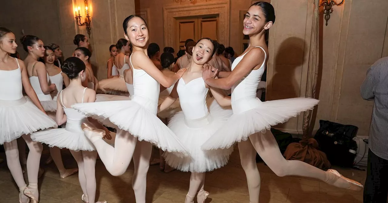 353 Ballerinas Dance On Tiptoes And Set New World Record