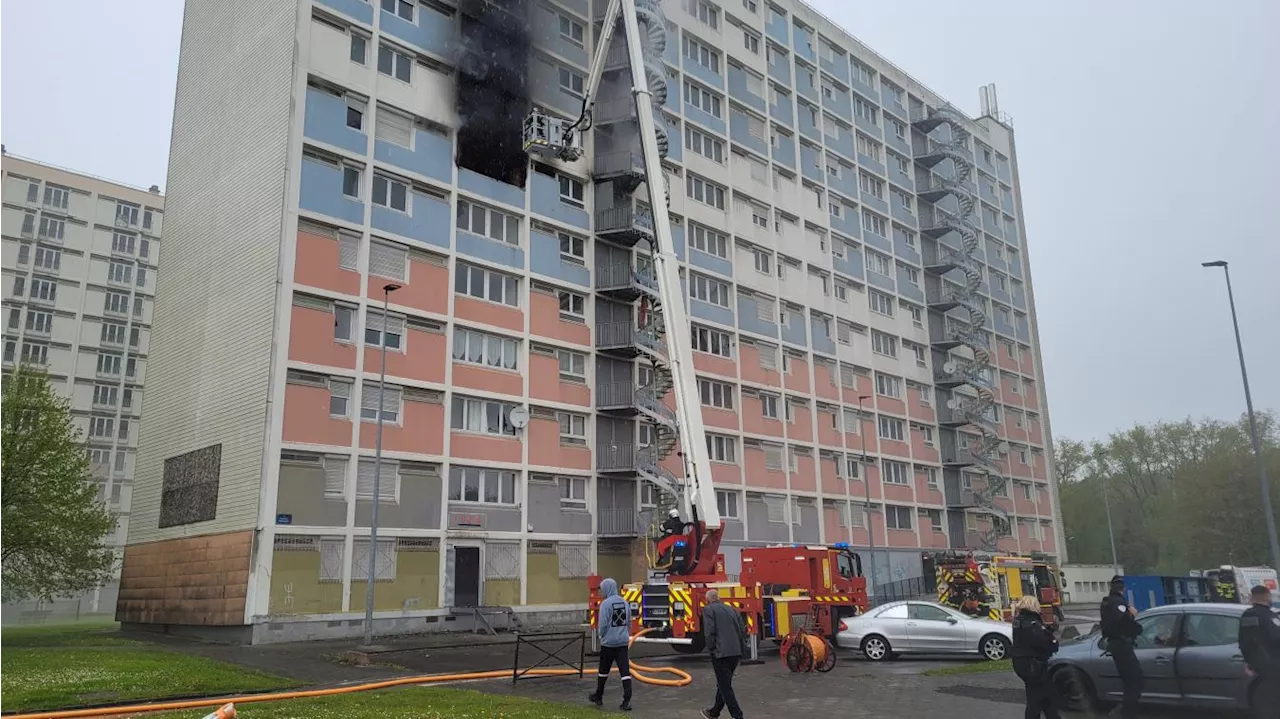 Un appartement inoccupé ravagé par les flammes à Maubeuge