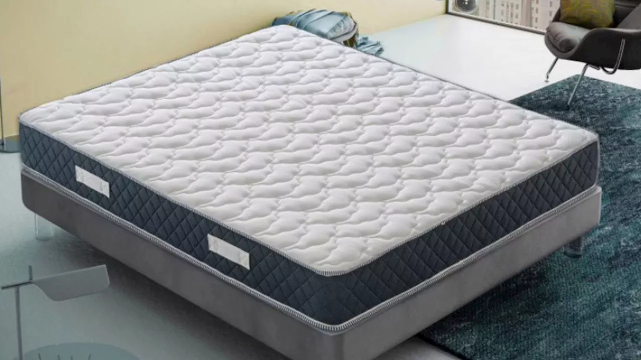 Conforama affiche une remise de -55% sur ce matelas, une offre de déstockage immanquable