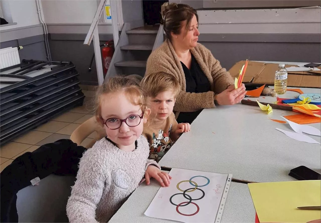 Les enfants se préparent à brûler Poloche ce samedi 20 avril à Long