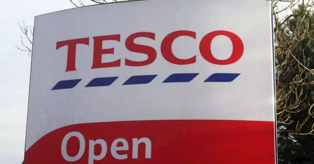 Tesco trials CCTV security check on shoppers before letting them into branch