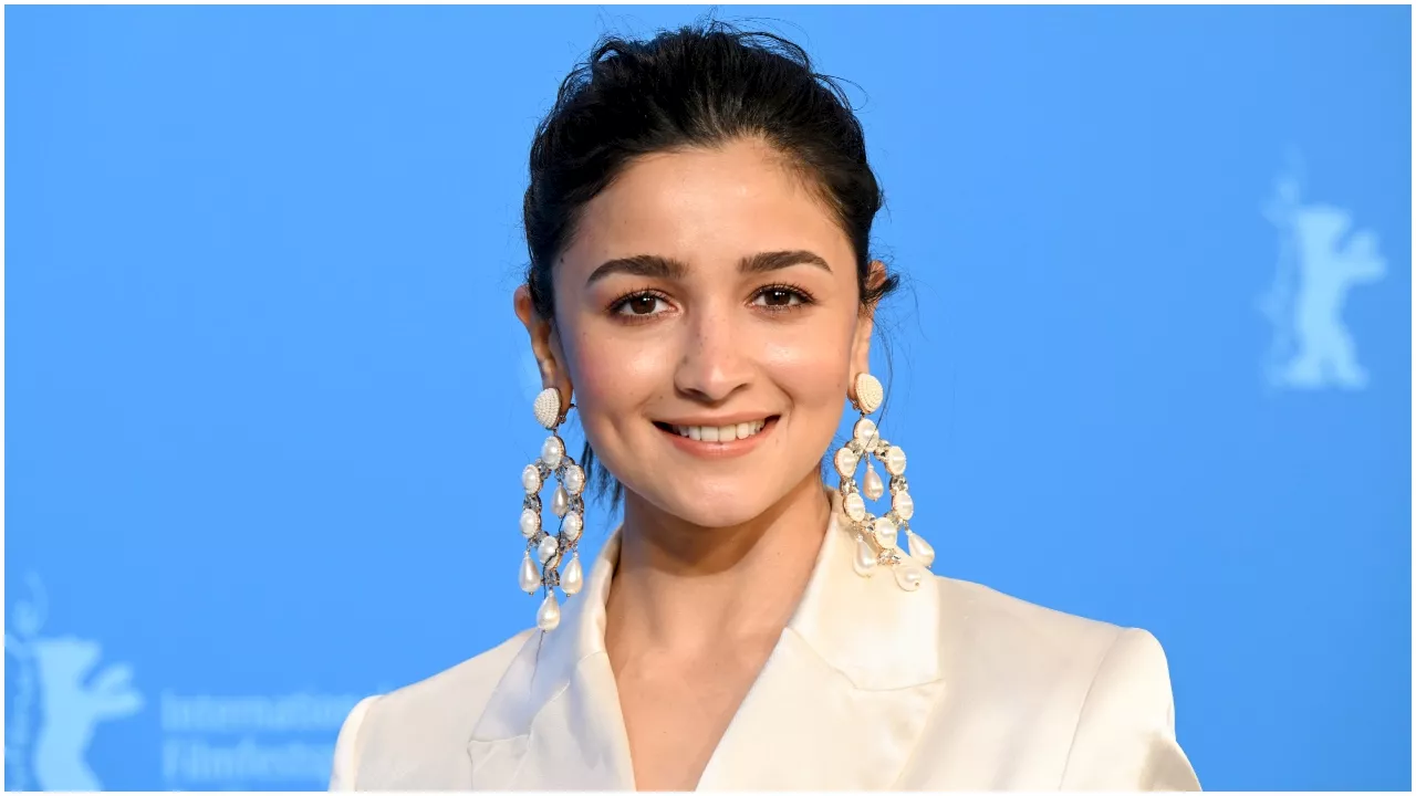 Alia Bhatt: टाइम मैग्जीन के 100 सबसे प्रभावशाली लोगों में आलिया भट्ट ने किया टॉप, देखें लिस्ट