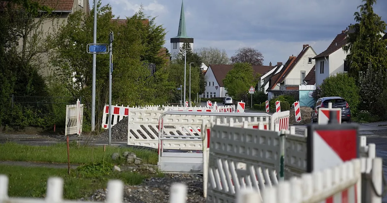 Verwirrung über Ausbaukosten: Anlieger vom Bünder Schluchtweg fordern Klarheit