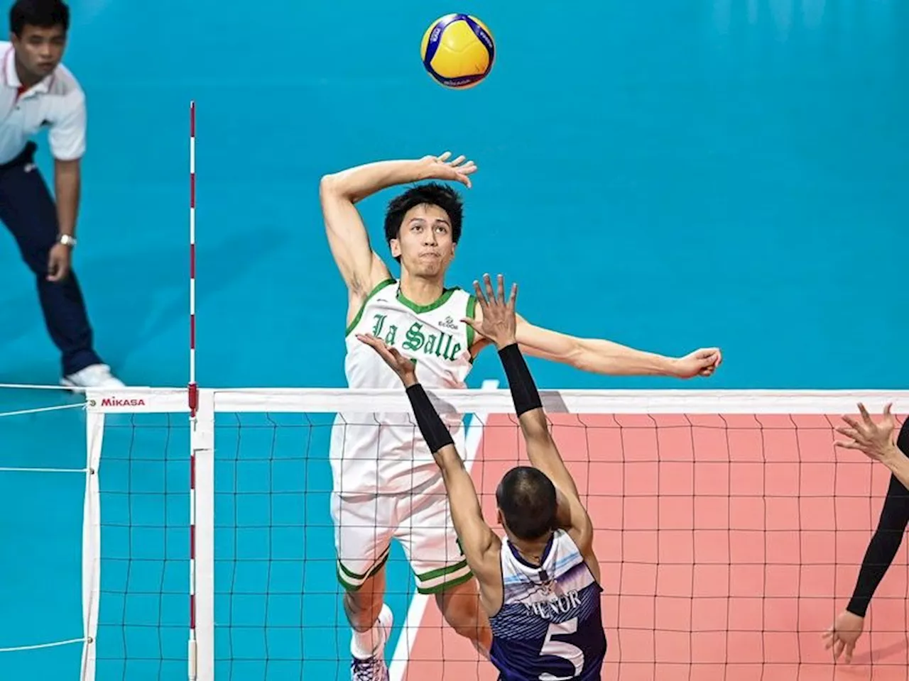 Green Spikers clip Falcons to seal semis berth