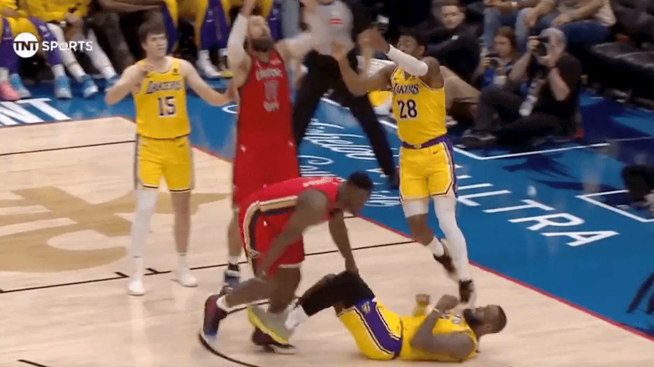 LeBron James Draws Charge After Absorbing Violent Zion Williamson Hit