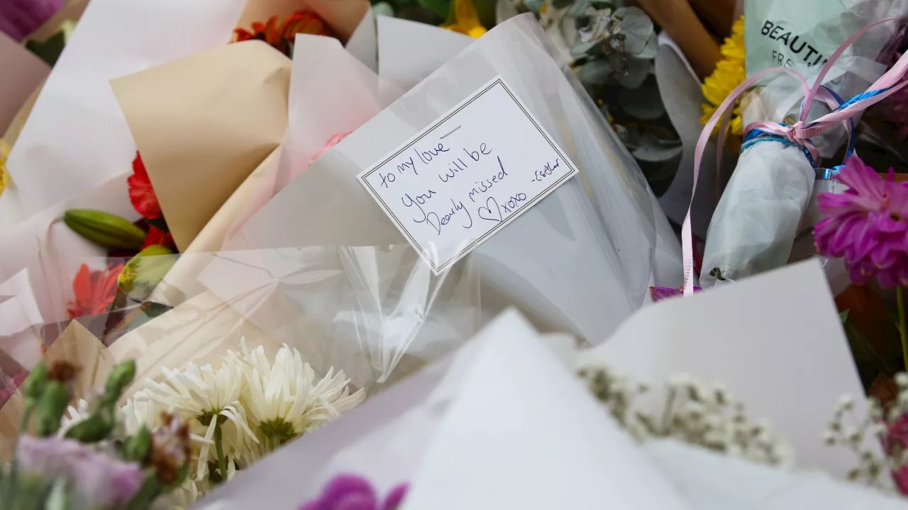 Candlelight vigil planned for Bondi stabbing victims