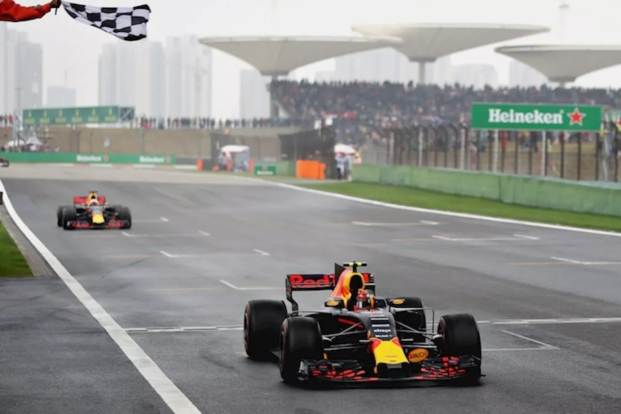 Live-Ticker China: Verstappen mit Klecks im Reinheft