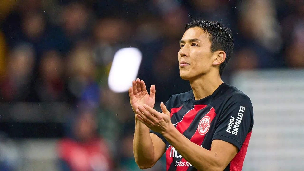 Mit 40 Jahren: Eintracht Frankfurts Makoto Hasebe hört im Sommer auf