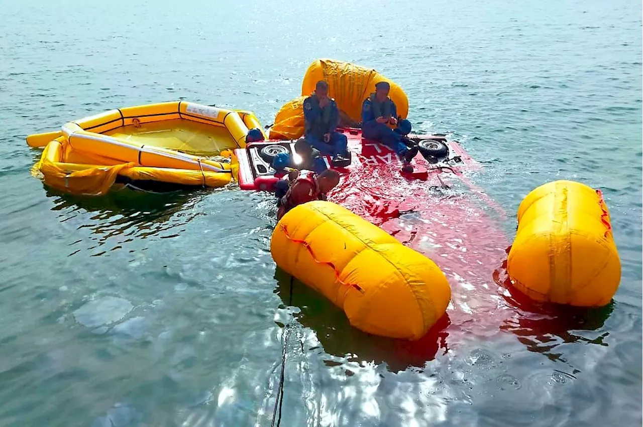 ‘Copter spun, fell into sea’