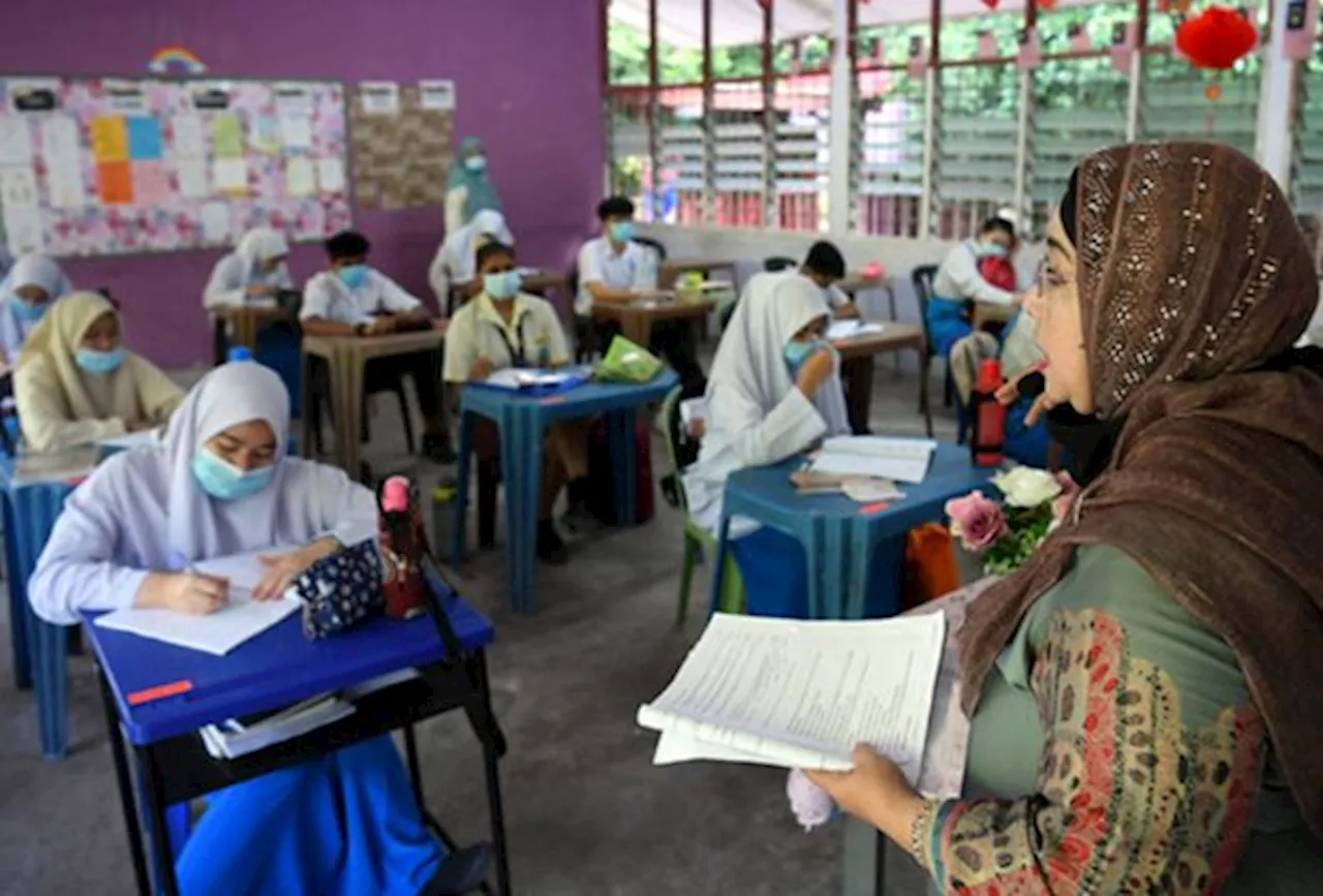 Education Ministry extends PISMP intake to STPM, STAM, matriculation grads