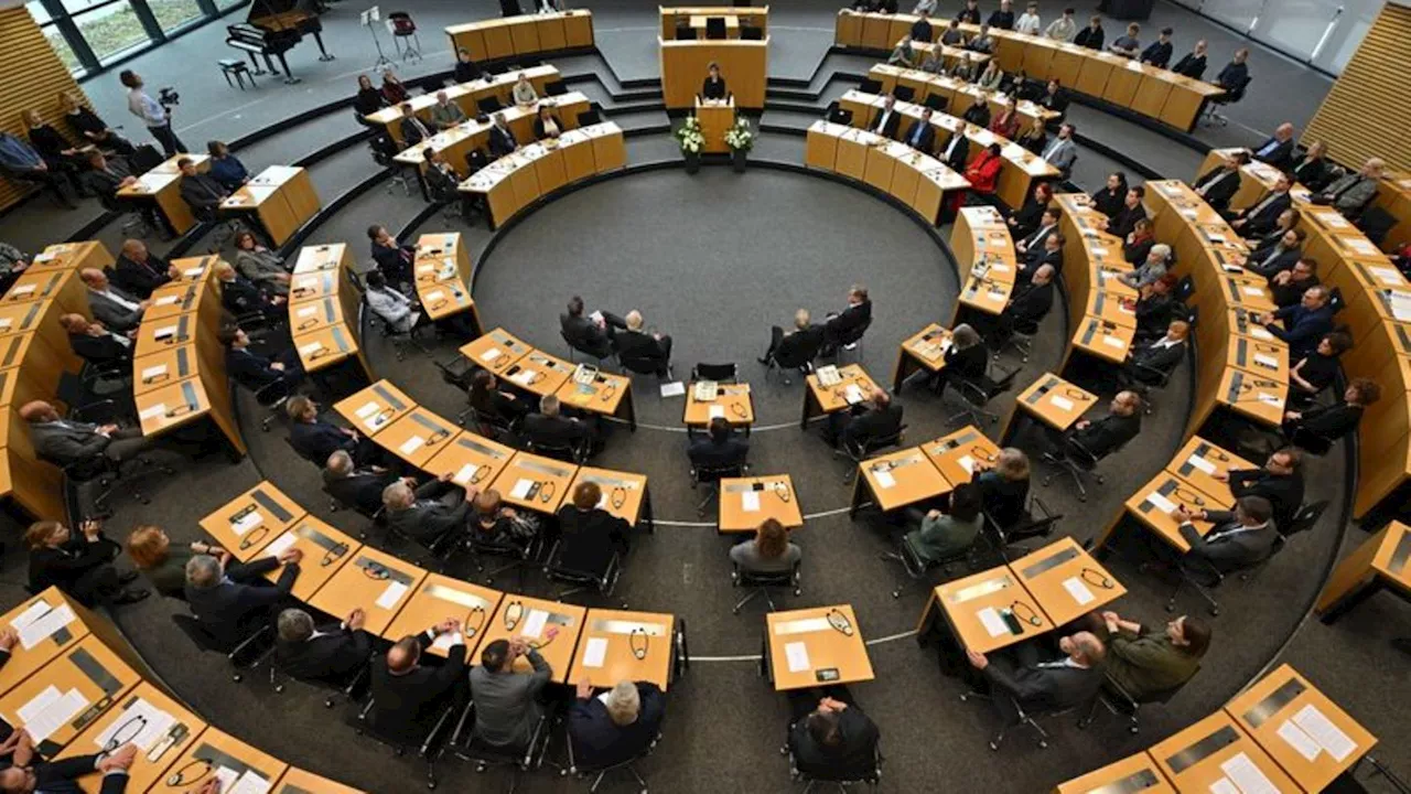 Landtag: Demokratie in Gefahr? Was Experten Thüringen raten