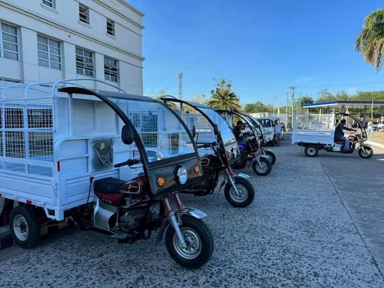 6 brgys get three-wheeled motorized waste collection units