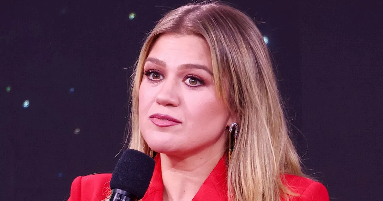 What Kelly Clarkson Said About Arizona’s Abortion Law