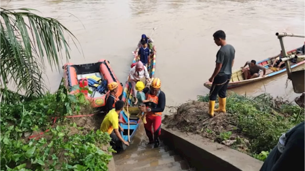 Ribuan Rumah Terendam, 4 Jembatan Putus dan 1 Orang Hilang Akibat Banjir di Sumsel