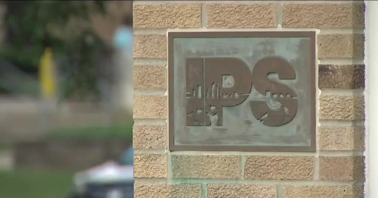 Former IPS teacher allowed other students to attack 7-year-old classmate, lawsuit alleges