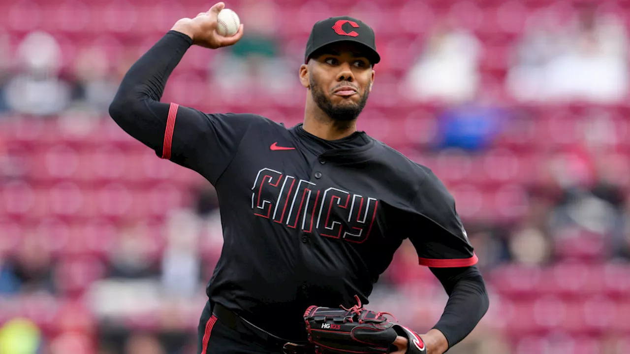 Hunter Greene sets Reds franchise pitching record