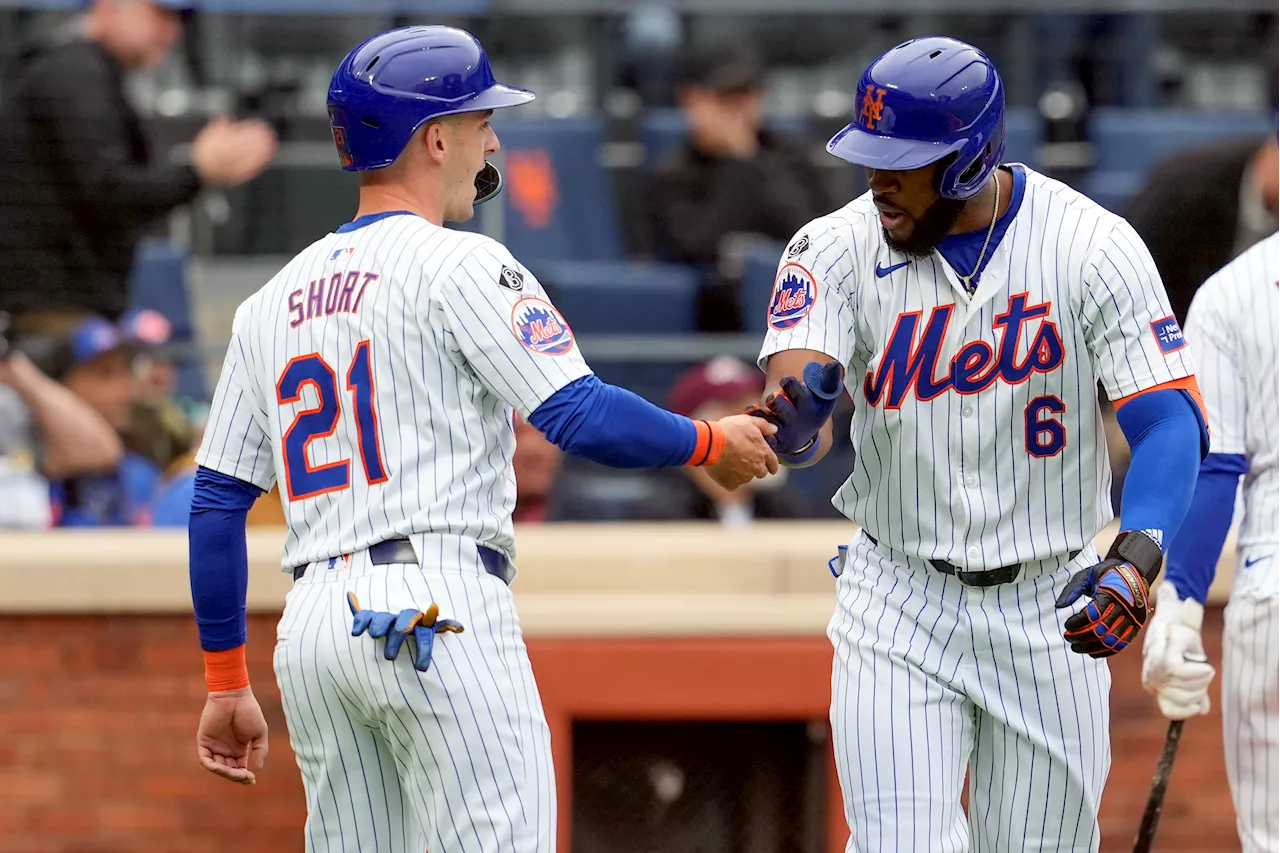 Mets stay red-hot, thump Pirates 9-1 to complete sweep