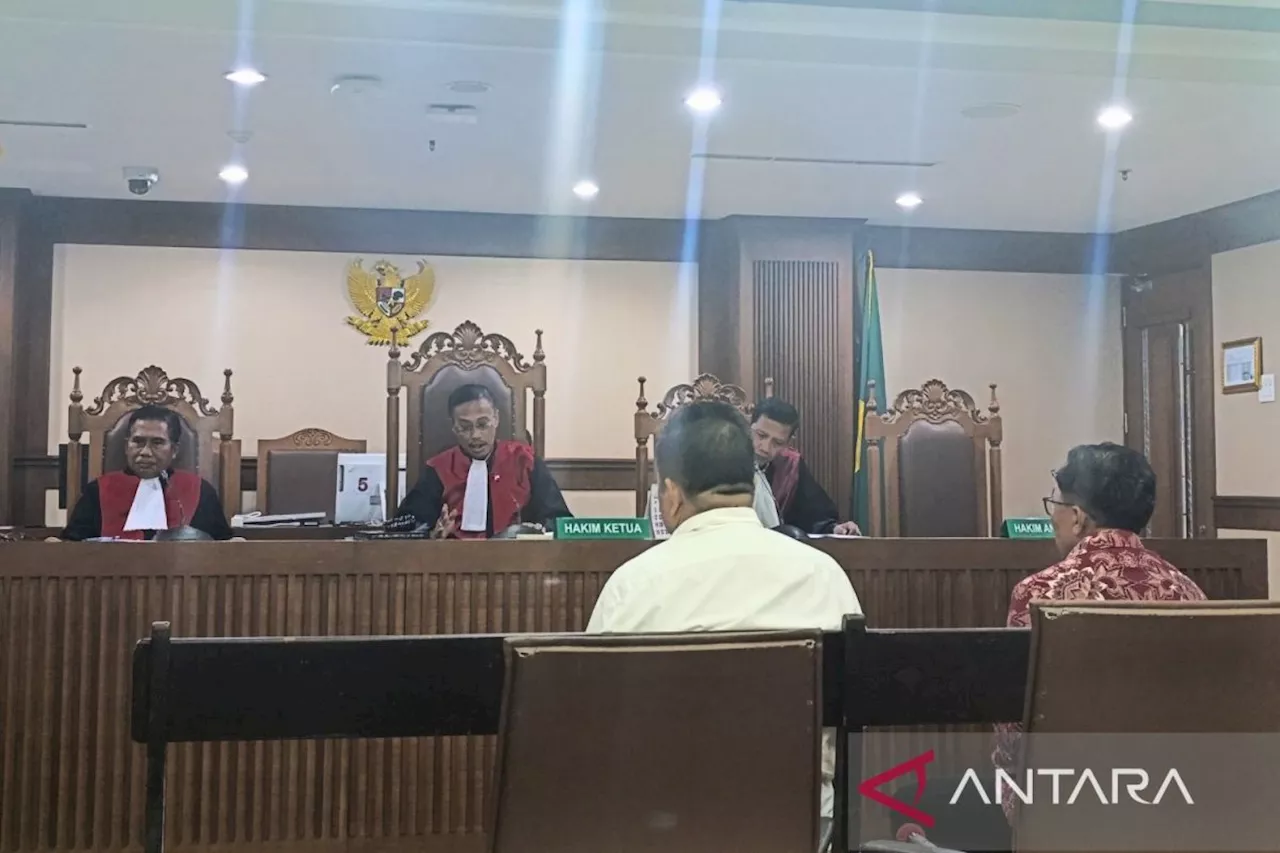 Eks Bupati Muna dituntut 3 tahun 5 bulan penjara di kasus suap PEN