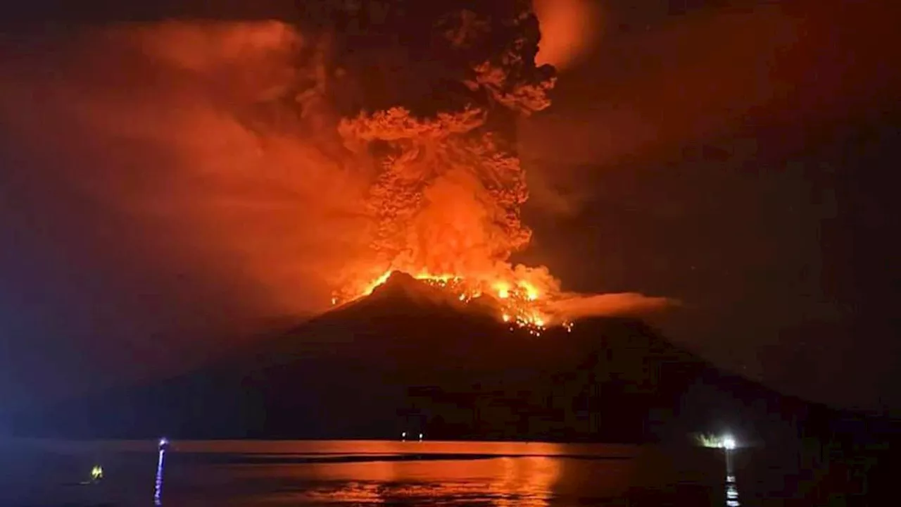 Tsunami-Warnung: Vulkaninsel droht ins Meer zu stürzen