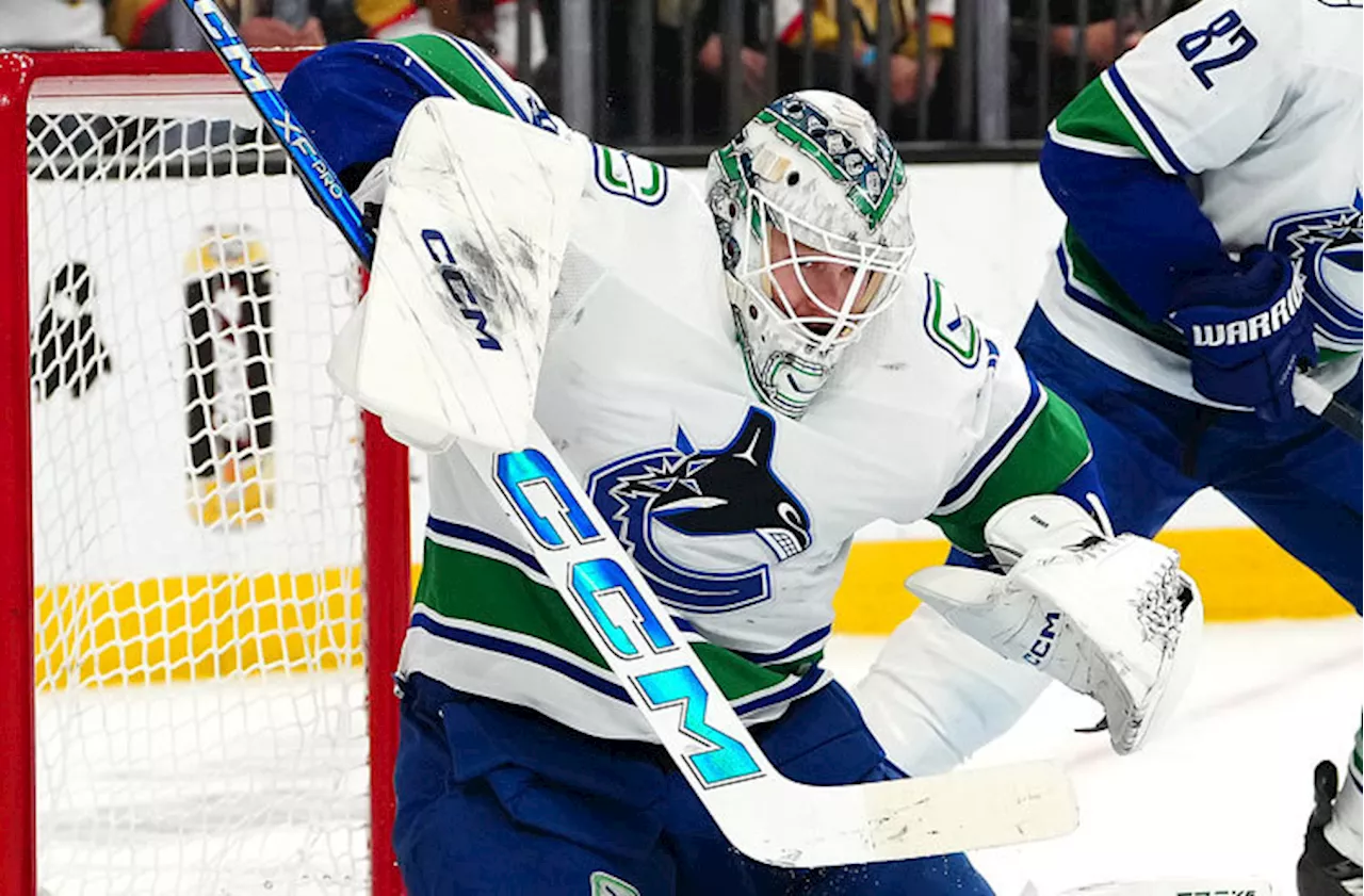 Canucks vs Jets Predictions, Picks, and Odds for Tonight’s NHL Game