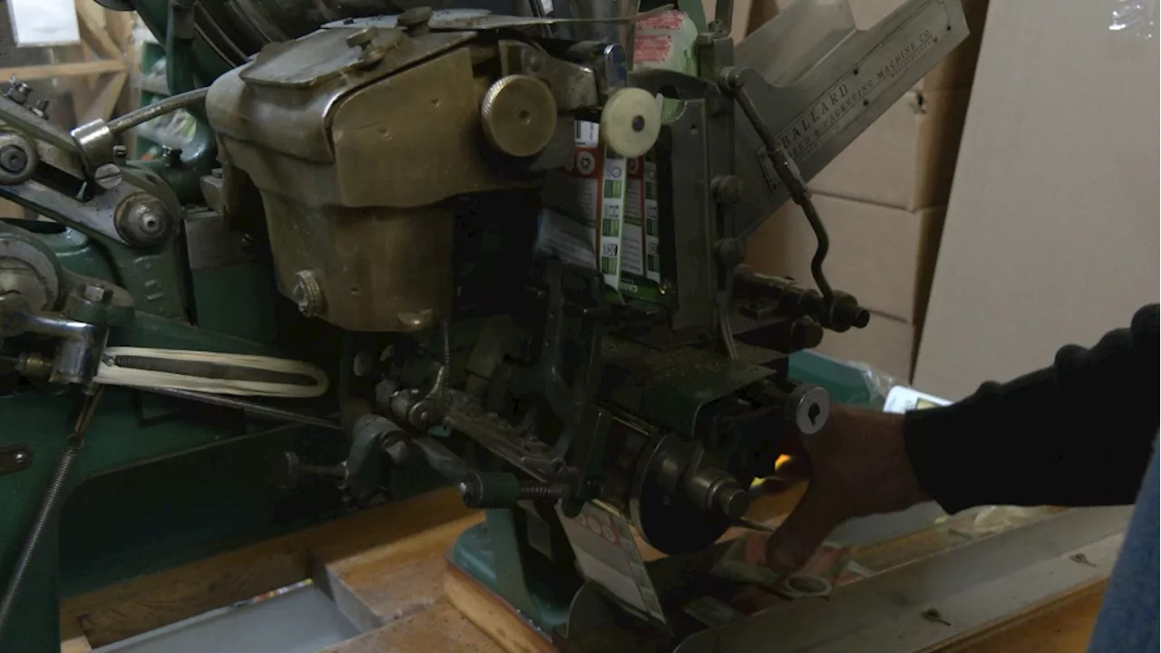 N.L. gardening store revives 19th century seed-packing machine