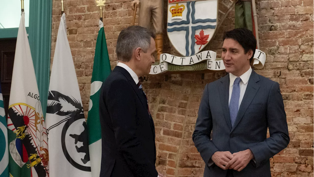 Prime Minister meets with Mayor Sutcliffe at Ottawa City Hall