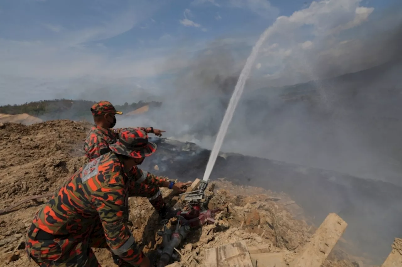 30-acre forest fire on Shantung Hill; smoke overwhelming SK Luyang